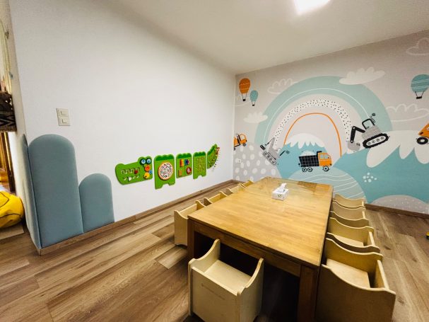 Essbereich - Mini Paradies Gemütlicher Essbereich für gemeinsame Mahlzeiten – Kindertagespflege Mini Paradies